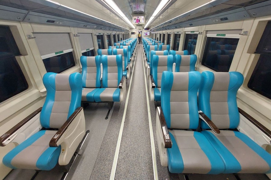 Tiket Kereta Api September Hemat 20 Persen