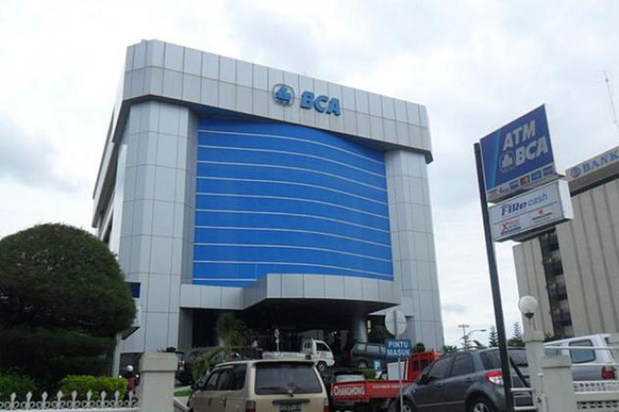 Saham BCA, BRI, dan Mandiri Tertekan: Investor Asing Lepas Saham Bank Jumbo