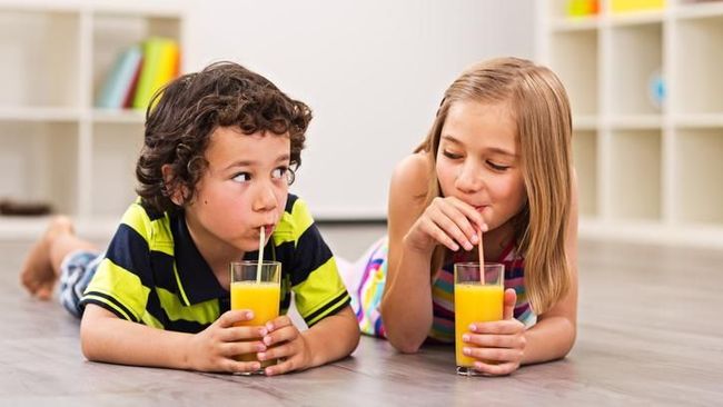 Pilihan 9 Jus Bergizi yang Meningkatkan Konsentrasi dan Daya Ingat Anak