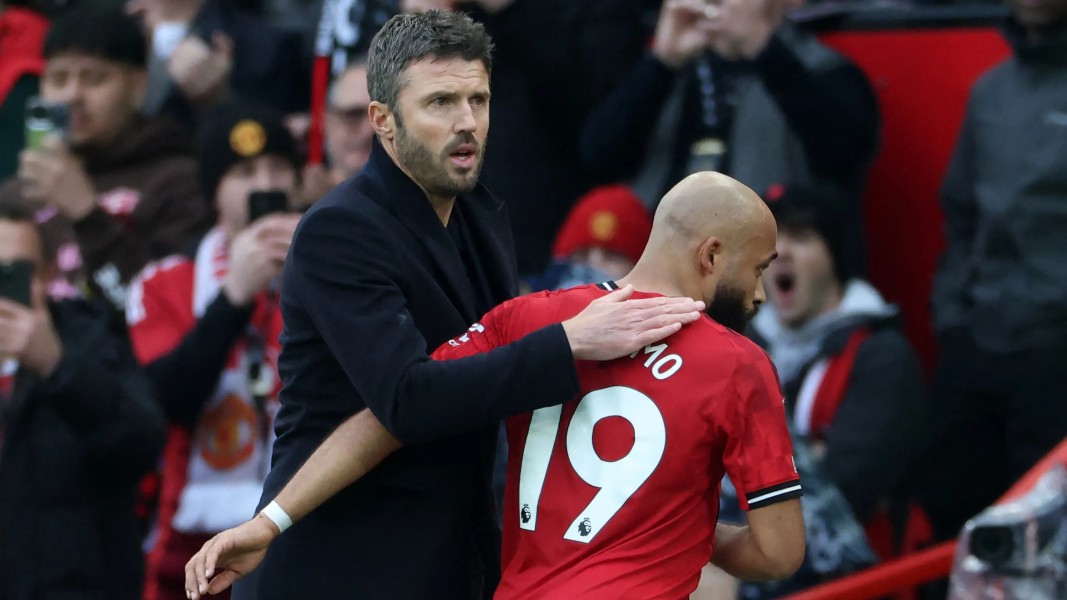 Carrick Apresiasi Ketangguhan Mental MU dalam Duel Sengit Kontra Arsenal