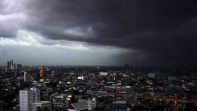 Peringatan BMKG: Sejumlah Wilayah Jawa Tengah Siaga Hujan Lebat Dasarian II Februari 2026