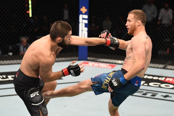 UFC 313: Pertarungan Sengit Menanti, Dan Hooker Siap Hadapi Justin Gaethje dengan Risiko Tinggi