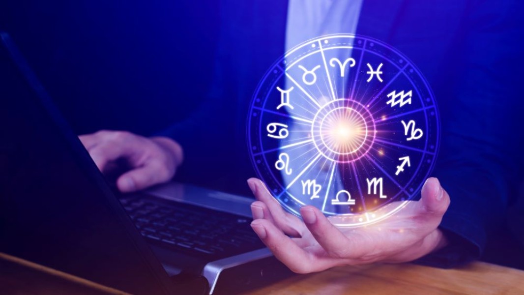 Ramalan Zodiak Hari Ini: Tips Bijak Mengatur Keuangan, Asmara, dan Peruntungan