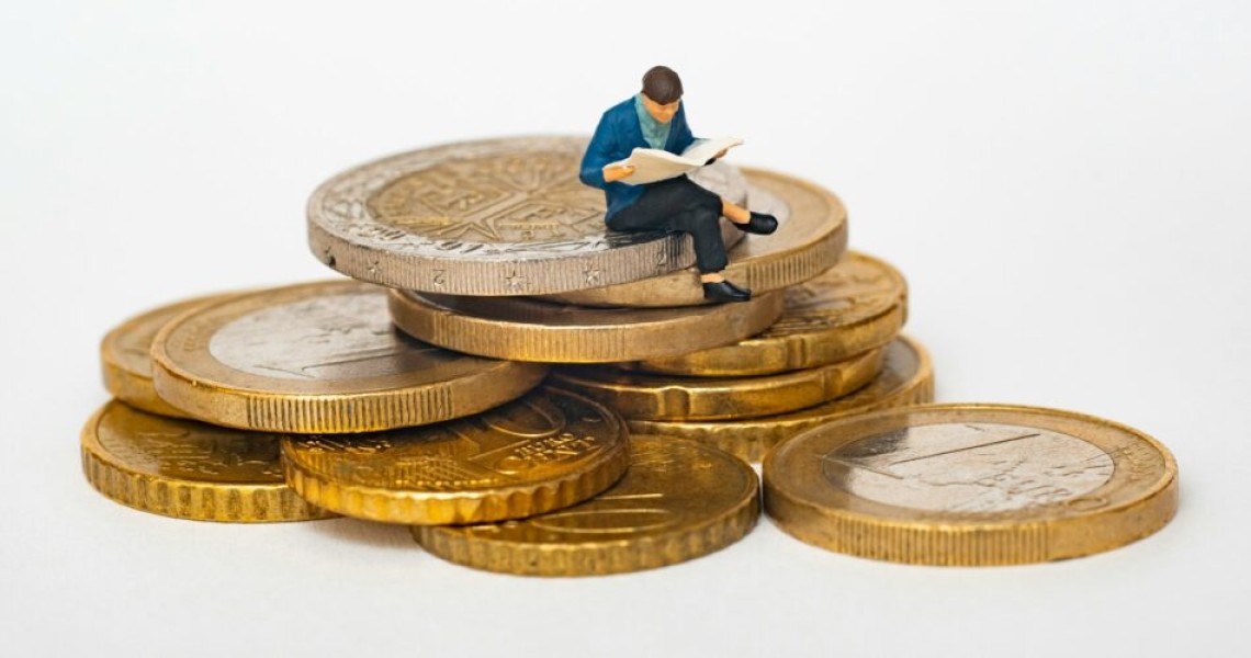 Finansial Cerdas, Mahasiswa Diajak Kelola Uang Sejak Kuliah
