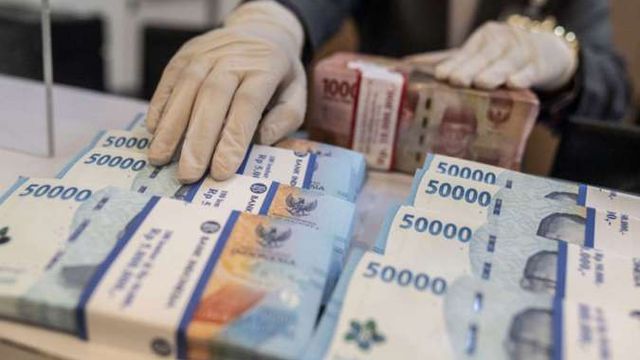 Uang Beredar Sedikit Melambat di Oktober 2025, Pengawasan Moneter Diperketat