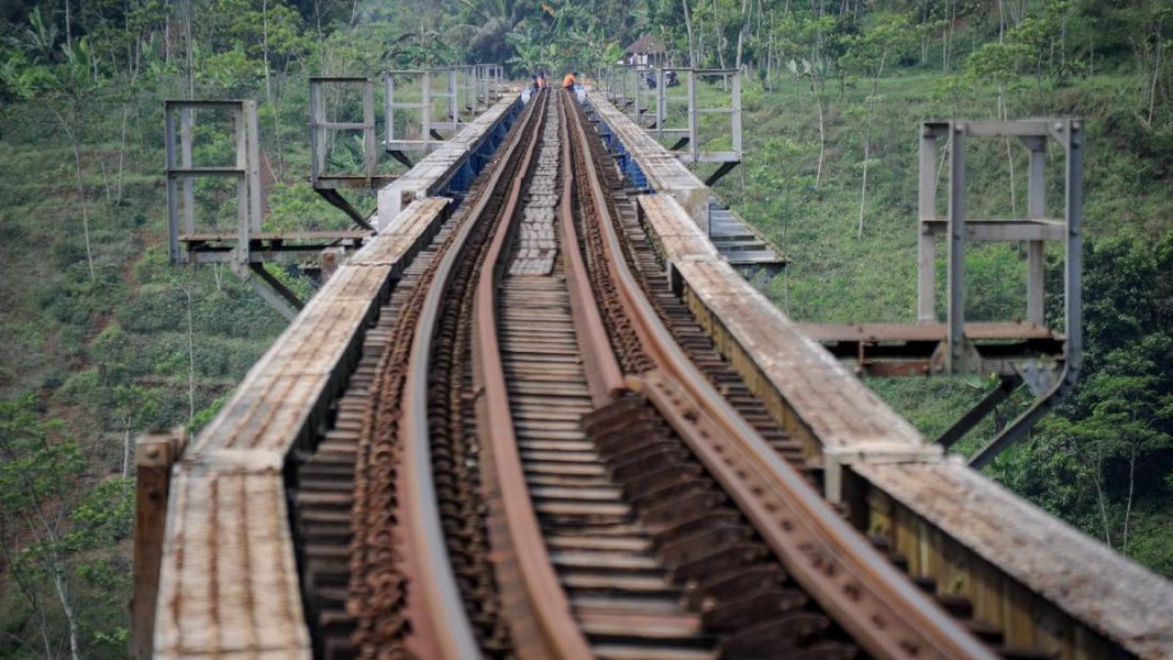Indonesia Miliki Banyak Jembatan Ikonik dan Terindah, Termasuk Jembatan Kereta Api Terpanjang di Tanah Air
