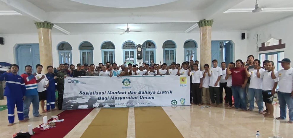 Edukasi Nataru dari PLN UIT JBB untuk Masyarakat Sekitar SUTT