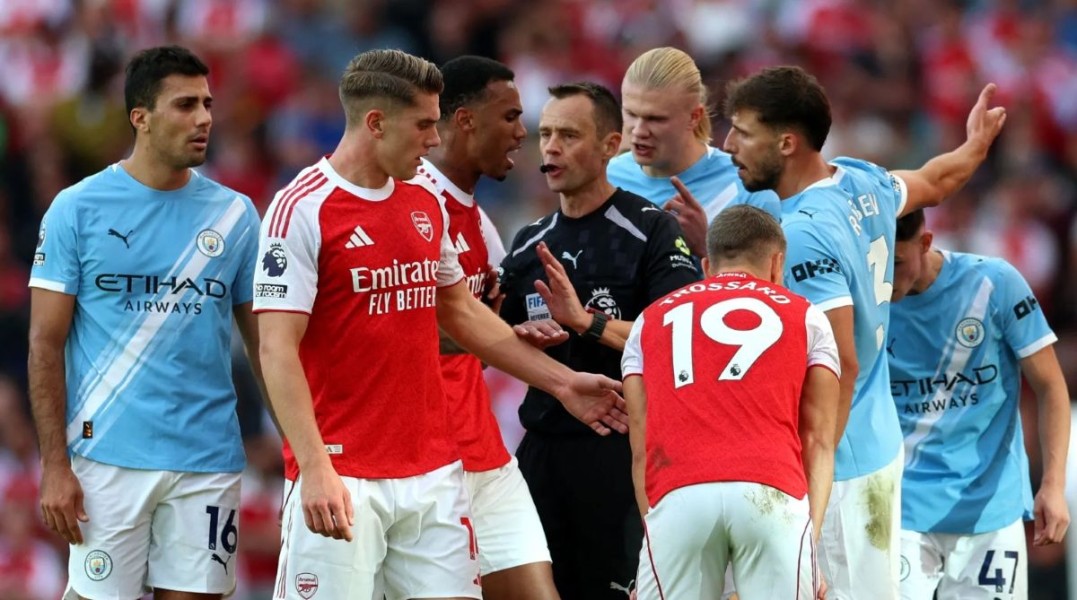 Arsenal Hadapi Manchester City di Final Piala Liga Inggris