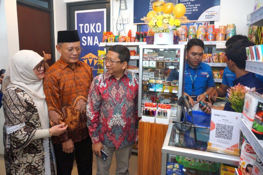 Bank Mandiri Taspen Perkuat Ekonomi Pensiunan Melalui Warung Mantap