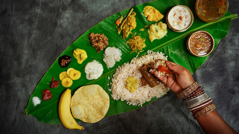 Manfaat Makan dengan Tangan, Tradisi yang Sehat dan Nikmat