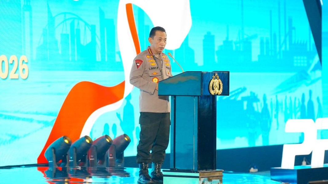 Kapolri Tegaskan Polri Harus Jadi Polisi Rakyat dalam Program Pemerintah