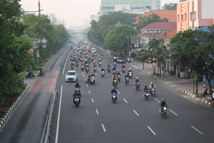Jawa Timur Catat Rekor Tertinggi Nasional Untuk Kendaraan Bermotor