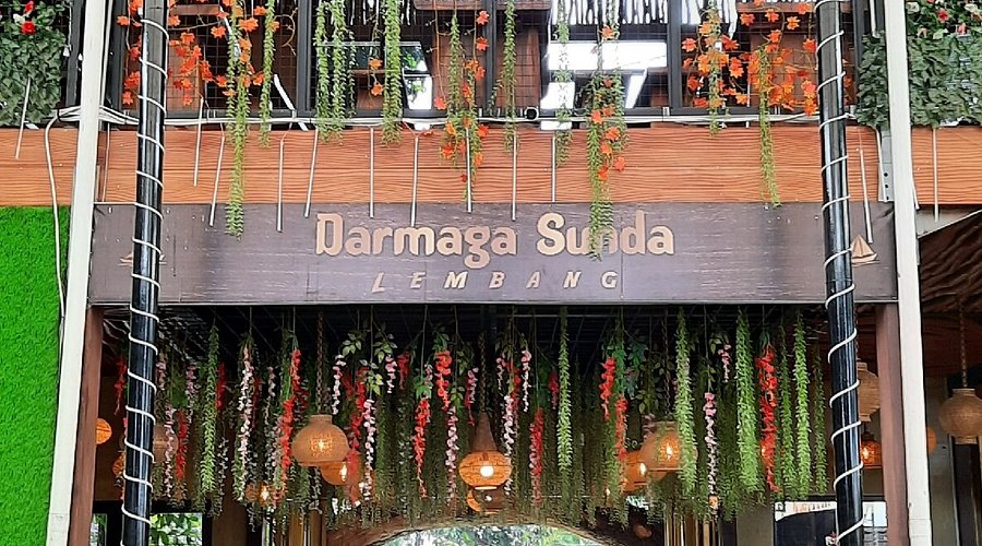 5 Rekomendasi Tempat Makan Siang Favorit di Lembang dengan Pemandangan Cantik dan Suasana Asri