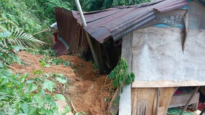 Kemensos Salurkan Dua Tahap Bantuan Logistik Untuk Korban Bencana Longsor di Ambon