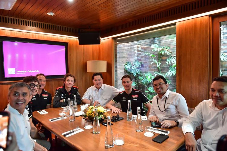 Pertemuan Valentino Rossi dan Erick Thohir Bawa Harapan Baru Balap Indonesia