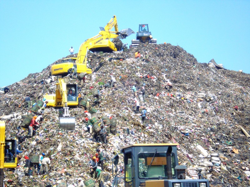 Pemerintah Siapkan Teknologi Ubah Sampah Bantar Gebang Jadi Listrik Akhiri Open Dumping 2027