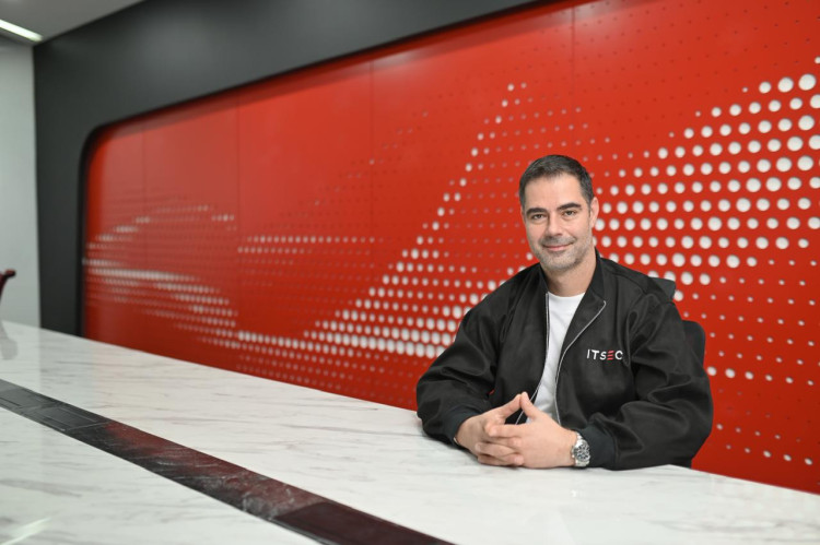 Laba CYBR 2025 Melejit 8.352 Persen, Pencapaian Luar Biasa