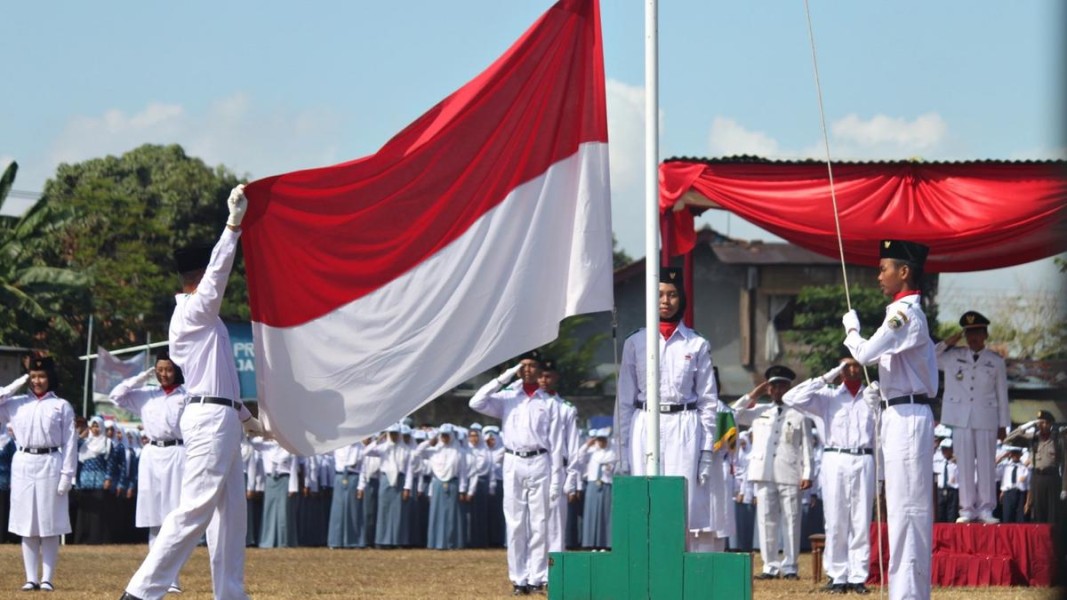 Contoh Cinta Tanah Air dan Manfaatnya yang Perlu Diketahui