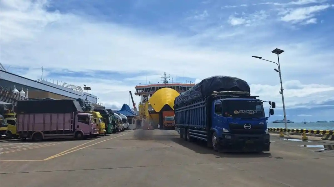 Truk Logistik Mendominasi Penyeberangan ASDP Setelah Nataru 2025-2026
