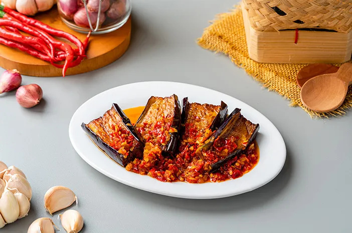 12 Ide Menu Sahur Terong Simpel dan Hemat, Lezat Bikin Puasa Semangat