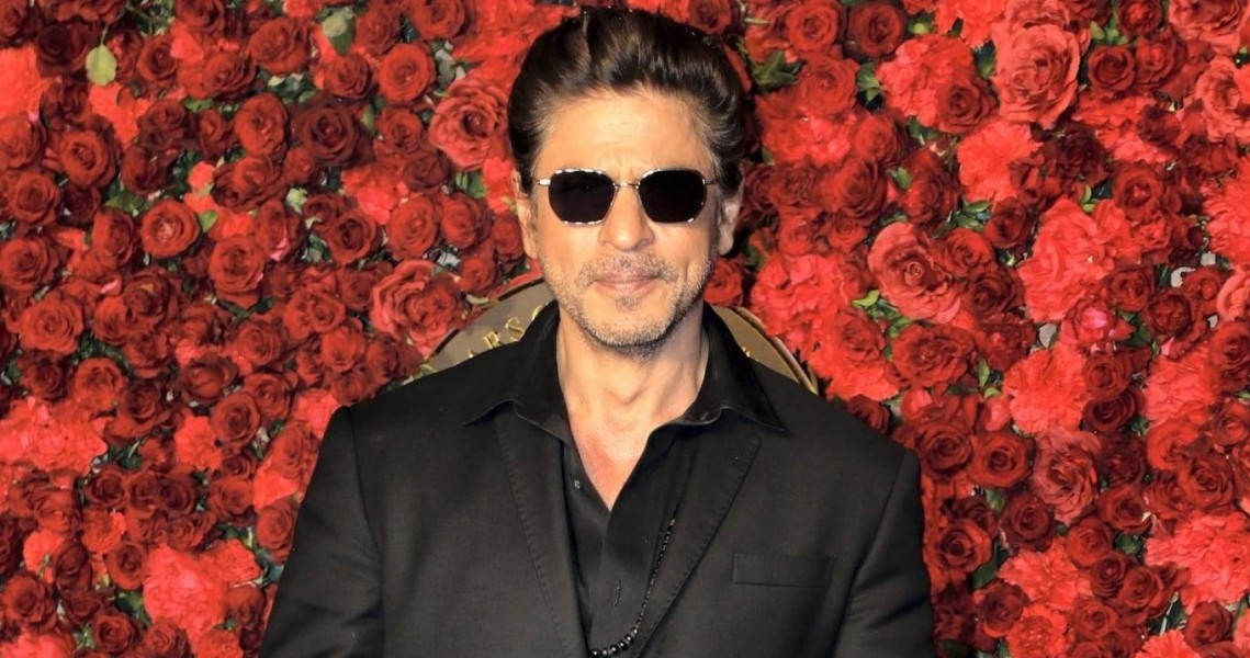 Shah Rukh Khan Kini Resmi Bergabung Kedalam Daftar Miliarder Global