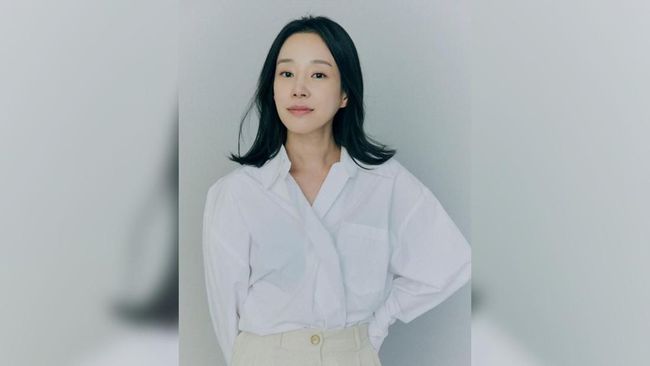 Artis Lee Seo-yi Tutup Usia