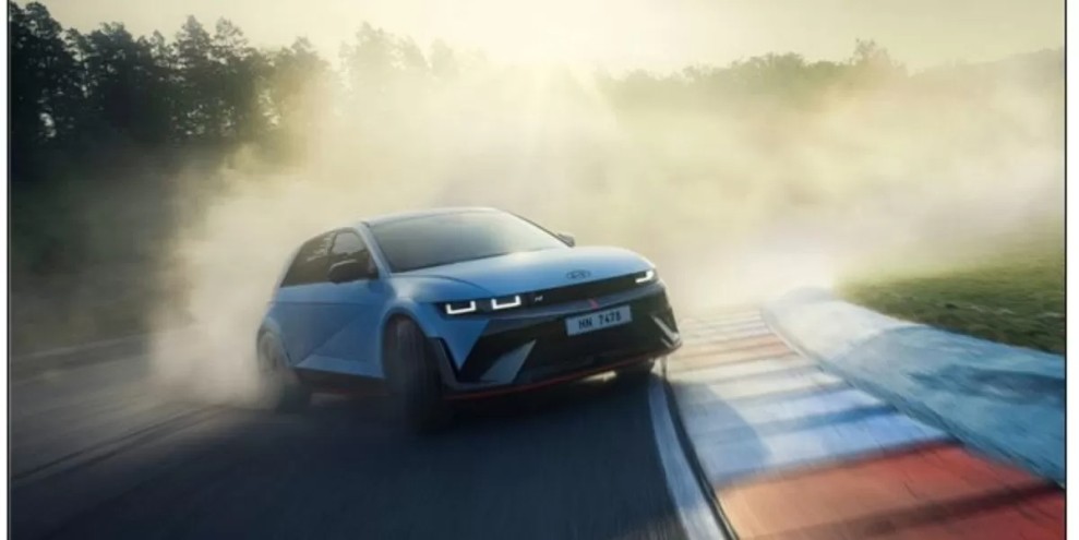 Hyundai Ioniq 5 N Jadi Mobil Listrik Performa Terbaik 2026
