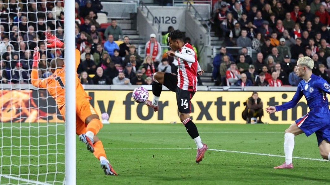 Premier League : Strategi Lemparan ke Dalam Brentford Bikin Chelsea Kehilangan Poin