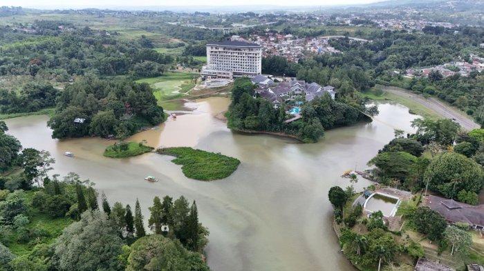 Pendangkalan Danau Lido: Hary Tanoesoedibjo Ungkap Proyek Tol Bocimi sebagai Penyebab Utama