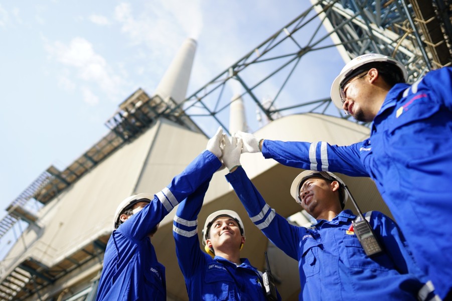 Dedikasi Tangguh Mengamankan Energi Nasional Saat Ramadhan Bersama PLN Indonesia Power Demi Menjamin Keandalan Sistem Kelistrikan Nasional