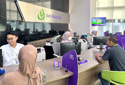 Bank Muamalat Kembali Beroperasi Usai Lebaran Layani Nasabah Normal
