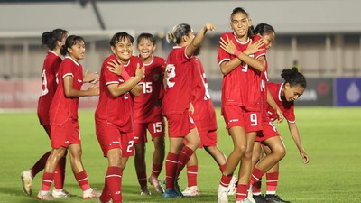 DPR Setujui Naturalisasi Empat Pemain Timnas Sepak Bola Putri Indonesia