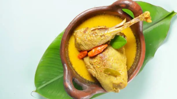 Resep Ayam Lodho Trenggalek Asli yang Bisa Dibuat Langsung di Dapur Rumah Anda