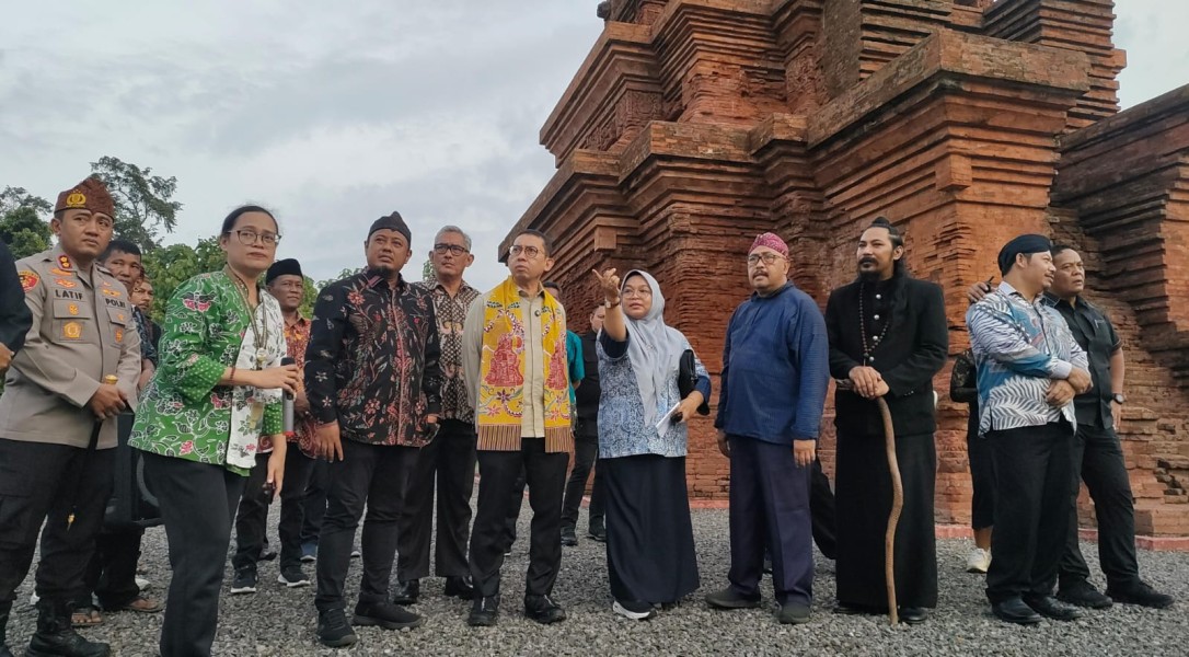 Menbud Fadli Zon Apresiasi Revitalisasi Candi Jabung di Probolinggo