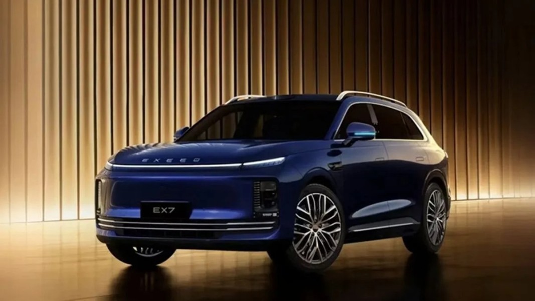 Exeed EX7 SUV Listrik Premium Unggulkan Performa dan Teknologi Modern