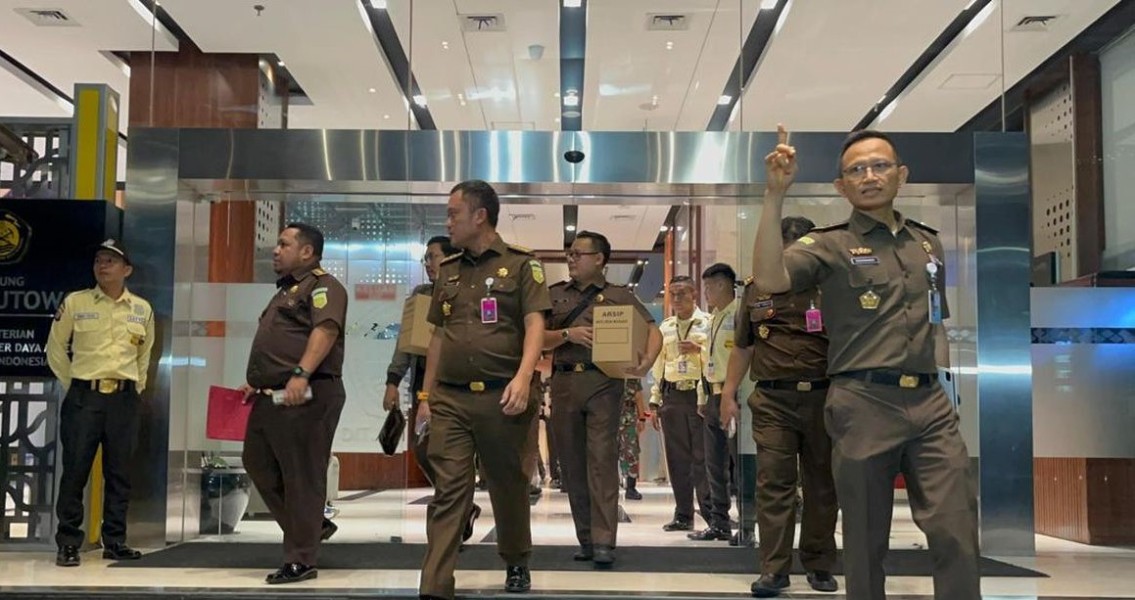 Kejagung Geledah Kantor Ditjen Migas Kementerian ESDM: Dugaan Korupsi Pengelolaan Minyak Mentah dan Kilang PT Pertamina