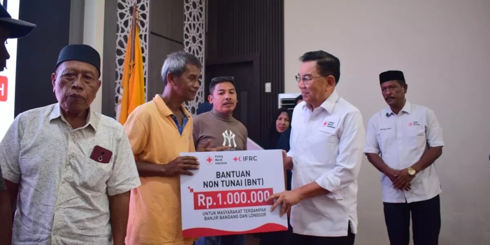PMI Salurkan Bantuan Tunai Rp2,3 Miliar untuk 2.306 Korban Banjir Aceh Tamiang