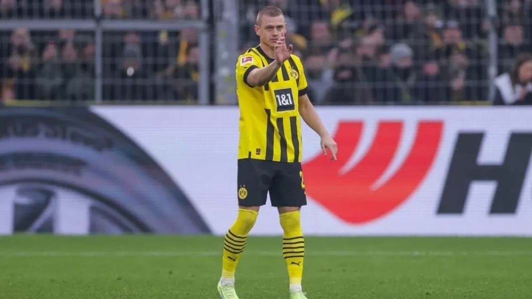 Manchester United Siap Tikung Barcelona Demi