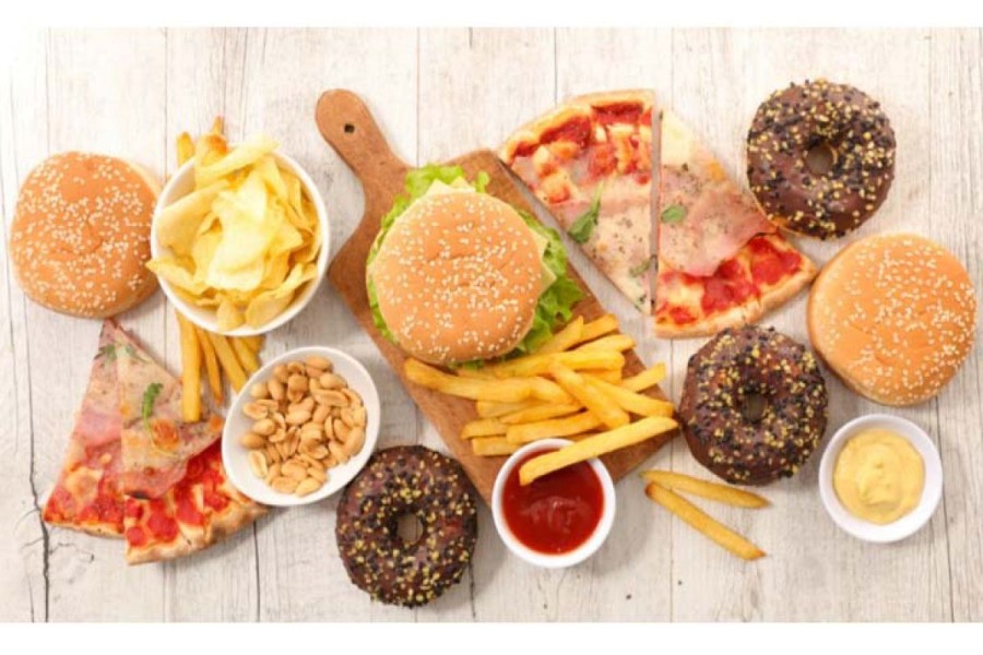 8 Jenis Makanan Pemicu Batu Empedu yang Perlu Dihindari
