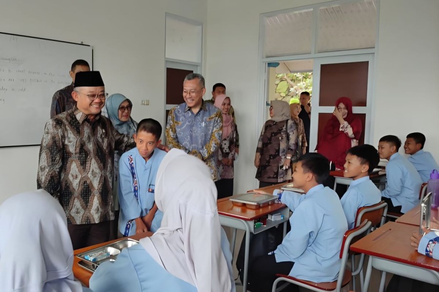 Kemendikdasmen Raih Apresiasi Pemda atas Program MBG dan Revitalisasi Sekolah
