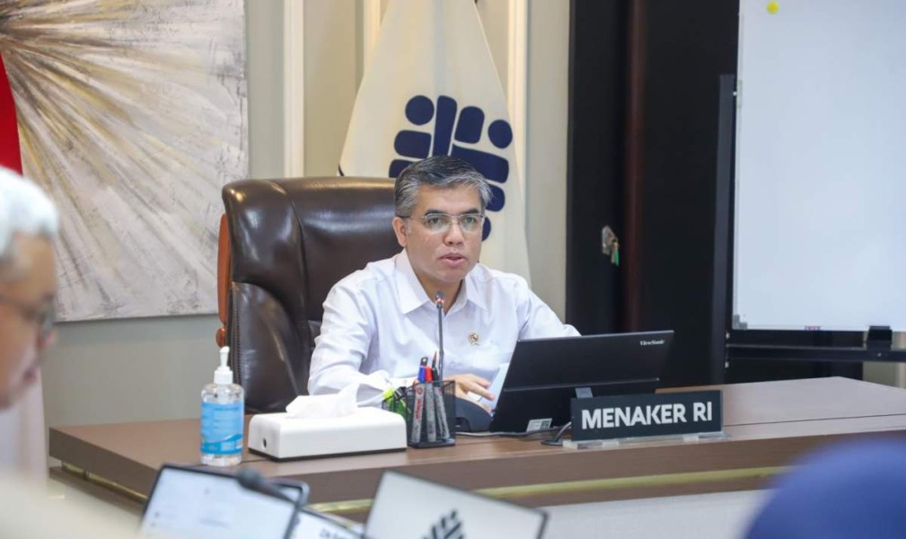 Menaker Yassierli Tegaskan Kesempatan Kerja Tetap Terbuka di Indonesia