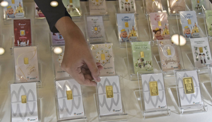 Harga Emas Antam Hari Ini Naik Tajam Sentuh Rp3.027.000 per Gram