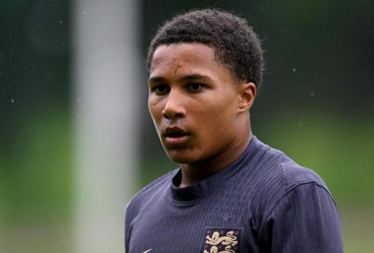 Barcelona Resmi Rekrut Wonderkid Inggris Ajay Tavares Dari Klub Norwich City