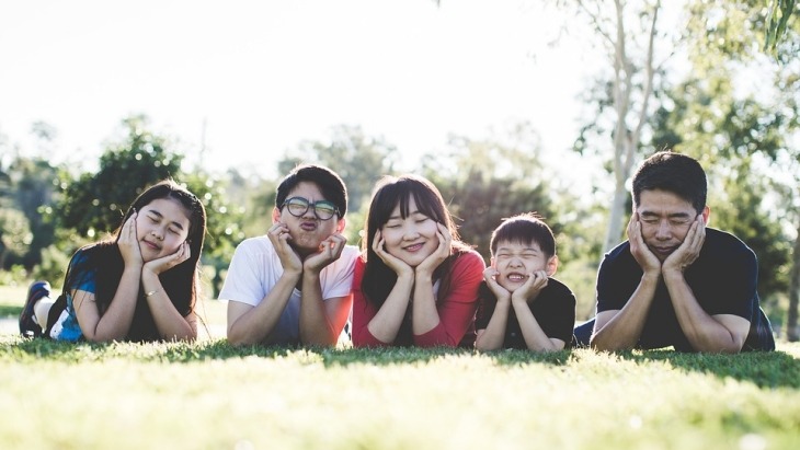 5 Tips Keuangan Generasi Sandwich Jelang Perayaan Imlek 2026