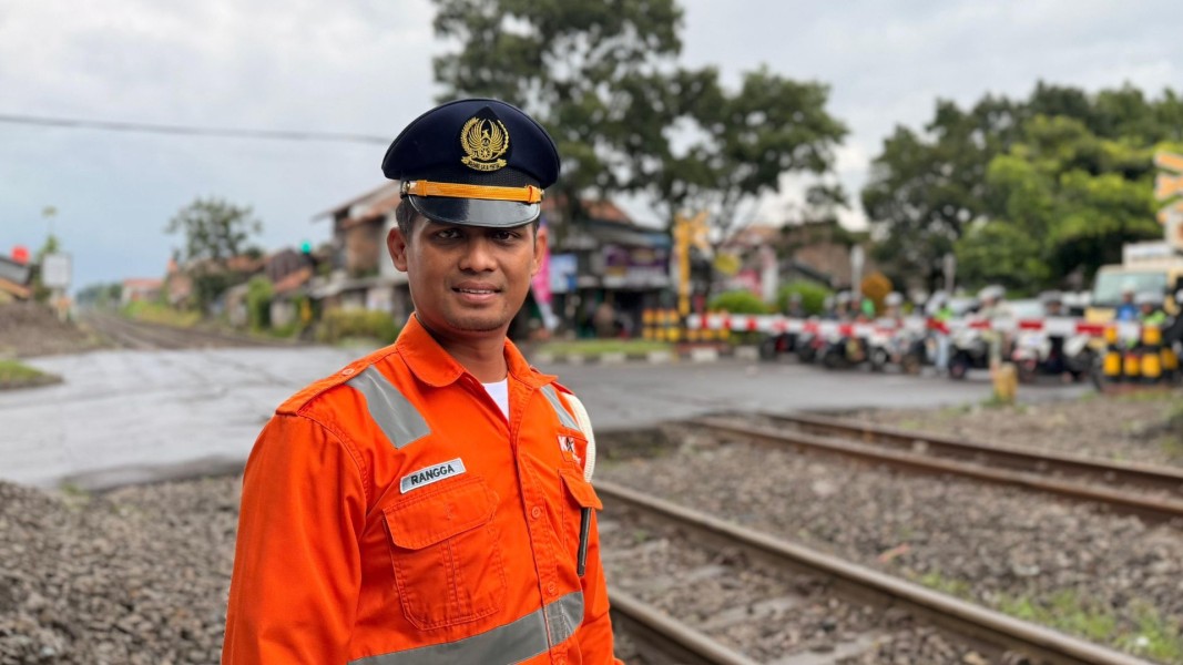Ini Sosok Penting yang Ikut Menjaga Keselamatan Perjalanan KA Saat Nataru
