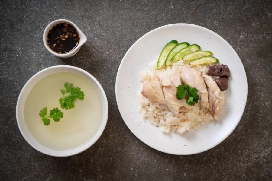 6 Resep Ayam Hainan Lezat Bisa Dicoba di Rumah