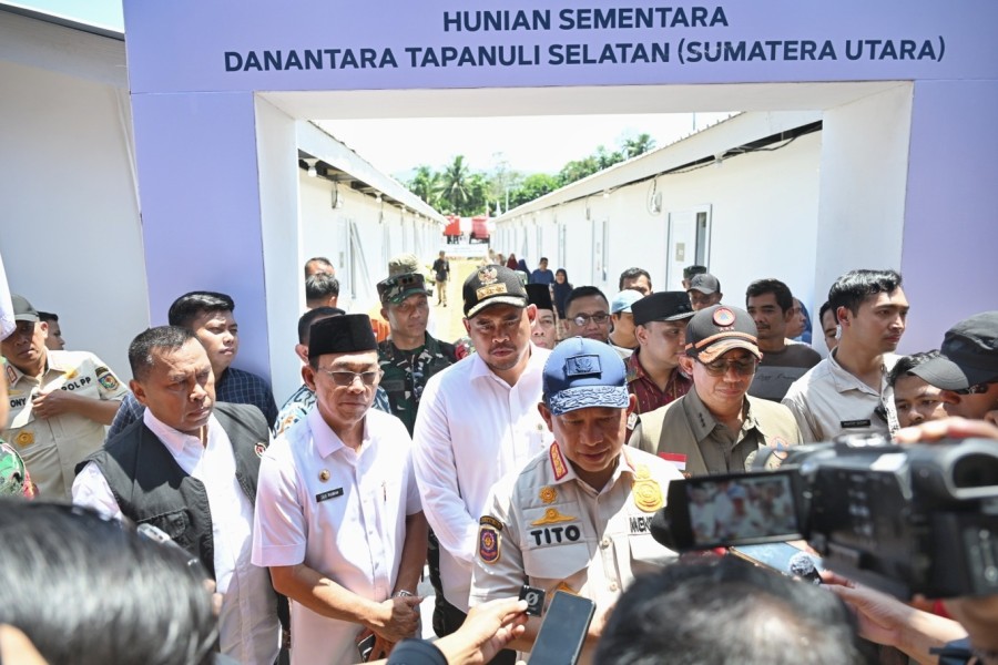 Bobby Nasution dan Mendagri Pastikan Kenyamanan Warga di Hunian Sementara Tapsel