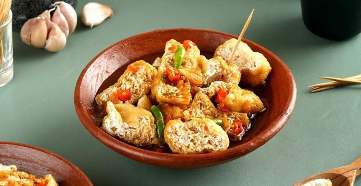 Segarnya Tahu Gejrot Malang, Cocok Buat Camilan Sore