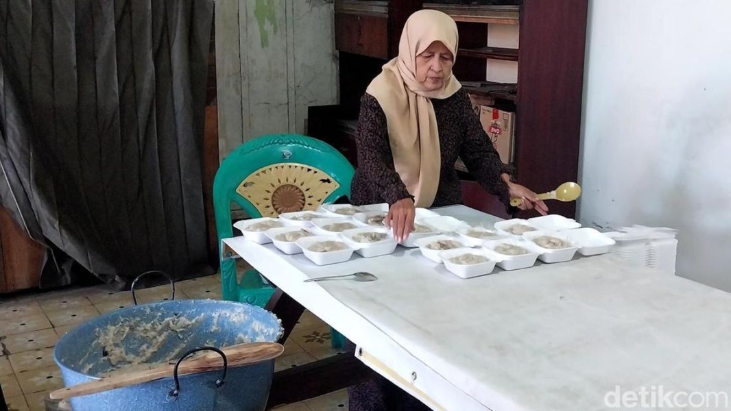 Bubur Harisah, Tradisi Kuliner Ramadan dari Cirebon
