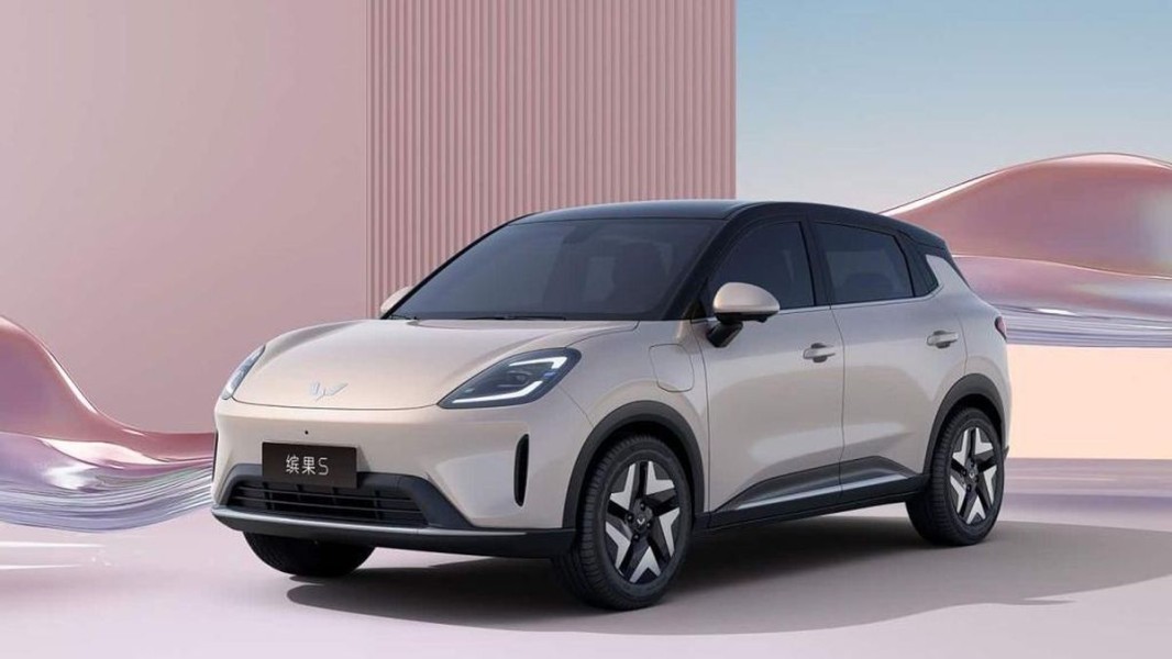 Wuling Bingo S: Mobil Listrik Terjangkau dengan Jarak Jauh